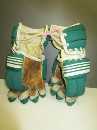 Vintage Brine L - 30 Lacrosse Gloves Floating Cuff Flip Flop Model Green