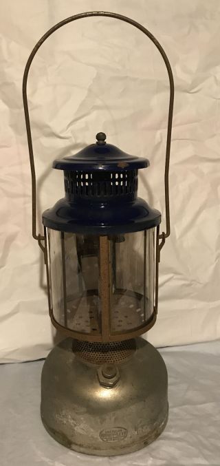 Vintage American Ready Lite Lantern With Mica Globe