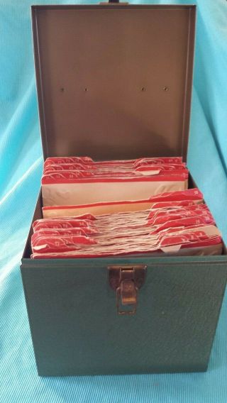 Vintage Metal 45 Record Carrying Storage Case Box W/ Latch & 75 Divider Cards