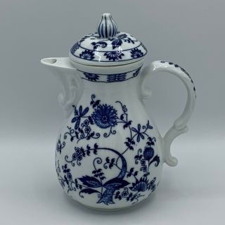 Vintage Vienna Woods Fine China Tea Pot - Blue Onion