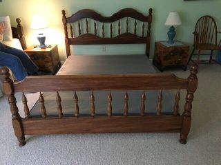 Solid Wood Vintage Queen Bed Frame,  Bunkie Board And Mattress