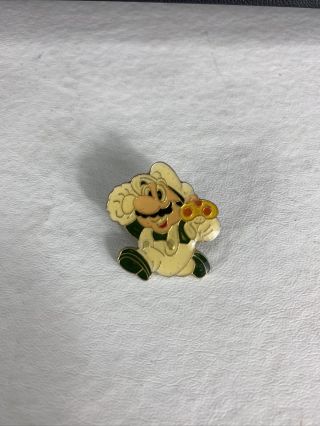 Vintage Luigi Mario Bros.  Nintendo Nes 1988 Button Pinback Pin