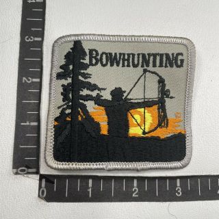 Hunter Bowhunting Patch (bow,  Arrow,  Archery Related) 11t2