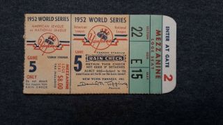 1952 Game 5 World Series Ticket Stub Pee Wee Reese,  Duke Snyder Lead The Way