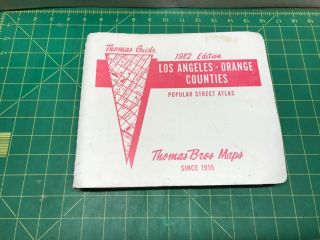 1982 Thomas Bros Maps Los Angeles / Orange County Atlas Guide California