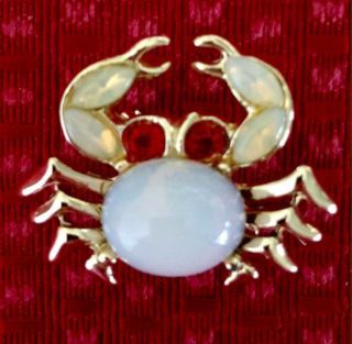 Vintage Jelly Belly Crab Gold Tone Brooch Red Rhinestones Opal Animal Figural