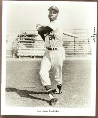 Undated Press Photo Team Issued Image Lee Maye Of The Milwaukee Braves