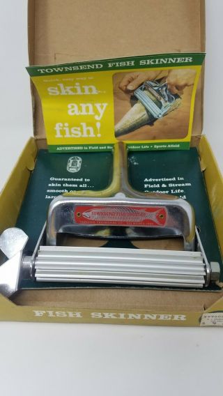 Vintage Townsend Fish Skinner With Box & Instructions Made In Usa