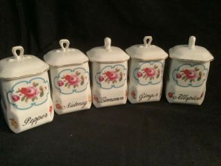 Vintage 5 Victoria Spice Canisters Made In Czechoslovakia 5” Tall To Top Of Lid