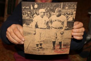 Vintage 1930s Babe Ruth Yankees Louisville Slugger Baseball Bat Promo Photo Sign