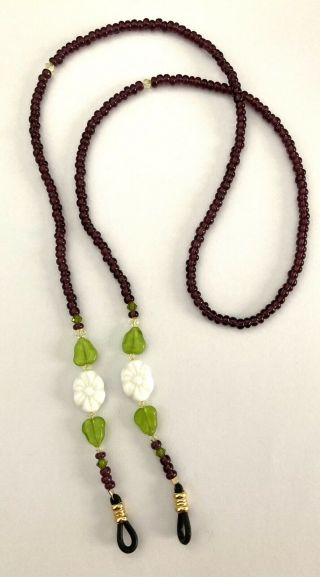 Vintage Glass Beaded Purple & White/green Flower Design Glasses Holder Chain