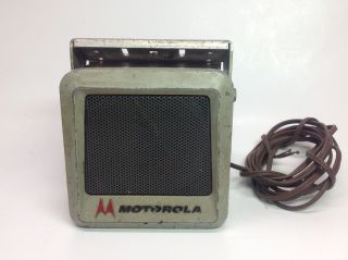 Vtg Motorola External Speaker Tu - 324 - A Police Fire Ham Radio Tractor,  W/ Bracket
