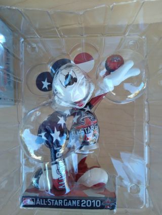 Disney Mlb Mickey Mouse All Star Game 2010 Statue