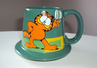 Vintage 1978 Garfield Hat Shaped Coffee Cup Mug Enesco -