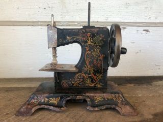 Antique Hand Crank Toy Sewing Machine German " Little Beauty "