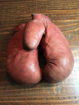 Vintage Spalding Xx Boxing Gloves With Laces In