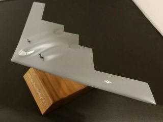 Vintage 1989 US Air Force Northrop B - 2 Stealth Bomber model w/ Wood Stand 2