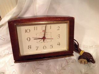 Vintage Art Deco General Electric Wooden Cased Alarm Clock