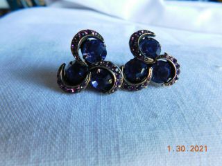 Vintage Weiss Purple Amethyst Glass Rhinestone Clip Earrings