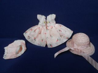 Vintage 1953 Nancy Ann MUFFIE Outfit 609 