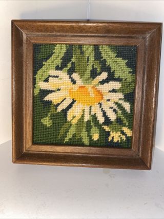 Vintage Needlepoint Picture Framed White Daisy Flower Yellow Green Navy