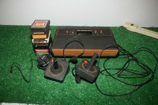 Vintage Atari 2600 Video Game System W/ 8 Games Ms Pacman Pitfall 2 Controllers