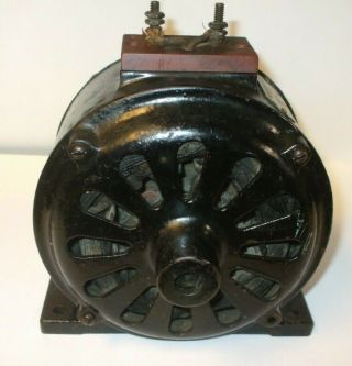 Antique Peerless Electric Motor 1720 Rpm,  1/8 Hp,  3.  5 Amp Consta.  Duty