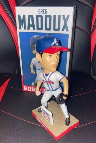 Greg Maddux Braves Bobble Bobblehead Collectible Sga W/box National Baseball Hof