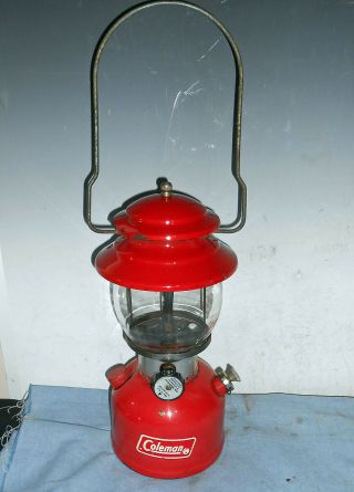 Vintage Red Coleman Lantern 200 - A Single Mantle 10 - 73