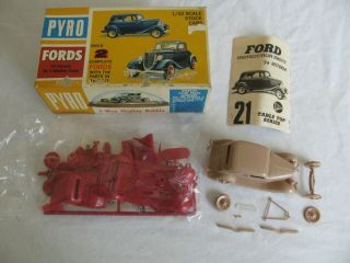 Vintage Pyro 1/32 Scale 1934 Ford 3 - Window Coupe & ' 34 Ford Victoria C102 - 100 2