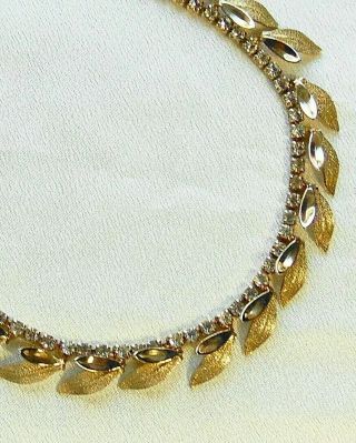 Vintage Clear Crystal Rhinestone Gold Tone Leaf Choker Necklace