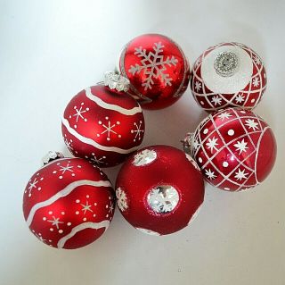 6 Vintage Rauch Red White Snowflake Blown Glass Ornaments 2.  75 "