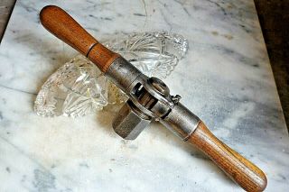 Antique Ratchet Auger Handle Hand Drill Millers Falls Type No.  4 Timber Framing