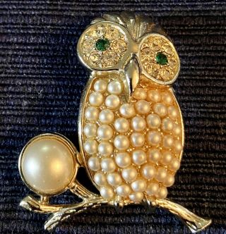 Vintage Sarah Coventry Owl Pin Faux Pearl Belly Rhinestone Eyes Brooch Gold Tone