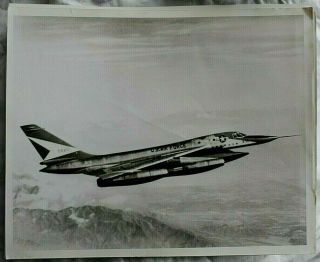 Vintage Official U.  S.  Air Force Photo 8 X 10.  B - 58 Bomber Hancock Field 1960 