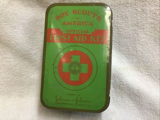 Vintage Boy Scouts Of America Official First Aid Kit Empty Tin Johnson&johnson