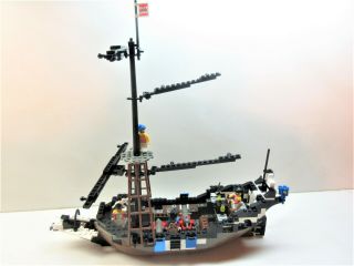 Lego Vintage Pirates: Imperial Guard 6271 - Flagship W/minifigs - Incomplete (1992)