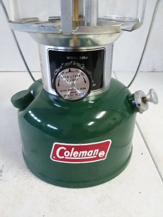 Vintage Coleman Lantern Model 220J with Carrying Case.  Dated 5/79. 3
