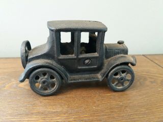 Vintage Cast Iron Ford Model T Coupe Toy Car Marked Jm 131 1920 - 30s