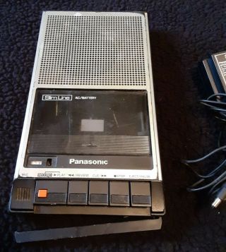 Vintage Panasonic Cassette Tape Recorder Slim Line RQ - 2739, 3