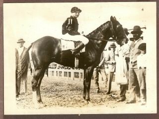 1925 Press Photo Champion Race Horse Quatrain Wins Race In Lousiana