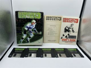 Vintage Wayne Gretzky Hockey 3 Pc Game 3.  5 " Floppy Disc Complete In Big Box