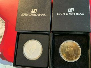 Johnny Bench Cincinnati Reds Hall Of Fame 1989 Set Of 2 Coins Fifth Third Bank
