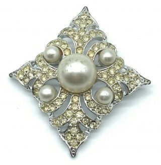 Vintage Sarah Coventry Brooch Faux Pearl Rhinestone Silver Tone Remembrance B7