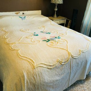 Vtg White Chenille Bedspread Floral Cotton 108 " X 96 " Shabby Chic Cutter