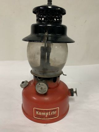 Vintage Agm Kamplite Model Lrl - 21 Lantern,  1950 