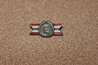 Vintage Wwii Sterling Silver Us Army Navy Production Award Medal Enamel E Pin