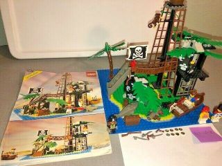 Lego Vintage Pirates 6270 - Forbidden Island - Complete With Instructions - 2