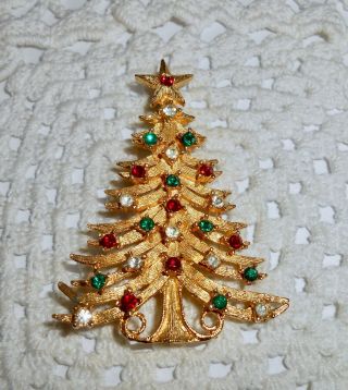 Vintage Mylu Signed Rhinestone Christmas Tree Brooch Pin Gold Tone C9