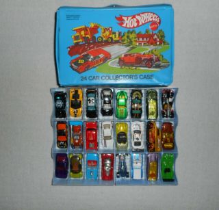 Vintage 1980 Hot Wheels 24 Car Collectors Case With Filled With 24 Cars